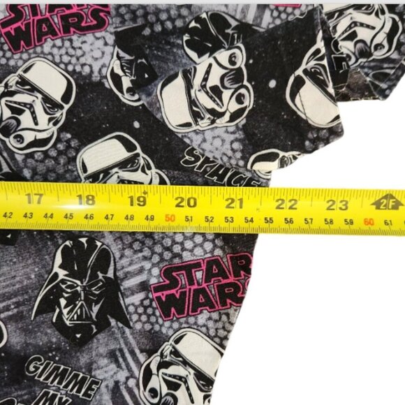 Scrub Nursing Top Lot of 2 Womens Med. Star Wars & 101 Dalmatians Uniforms - Picture 13 of 15